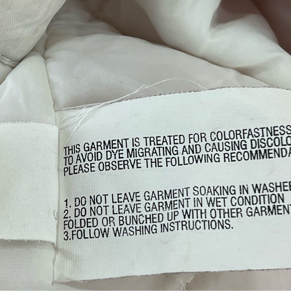 Vintage 90’s Puffer Jacket - Picture 5 of 6